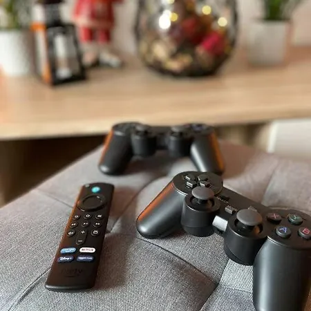 Apartment With Balcony Next To Stadium & Hbf+Netflix Prime Kaiserslautern
