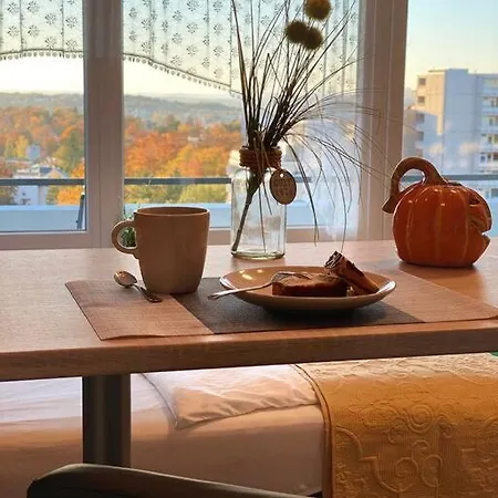 Apartman Apartment With Balcony Next To Stadium & Hbf+Netflix Prime