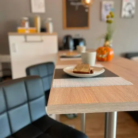Apartman Apartment With Balcony Next To Stadium & Hbf+Netflix Prime *