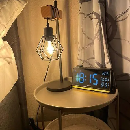 Apartman Apartment With Balcony Next To Stadium & Hbf+Netflix Prime